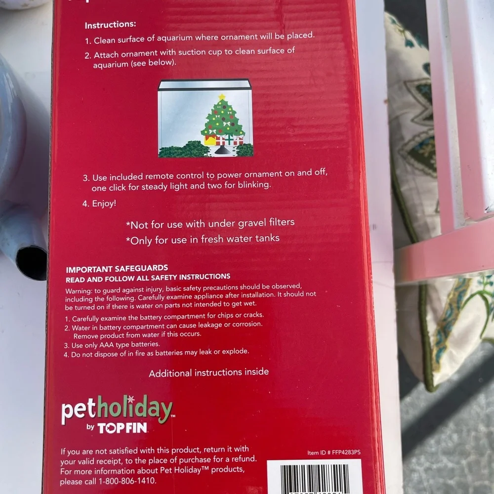 Topfin Christmas Tree Illuminating Holiday Aquarium Ornament